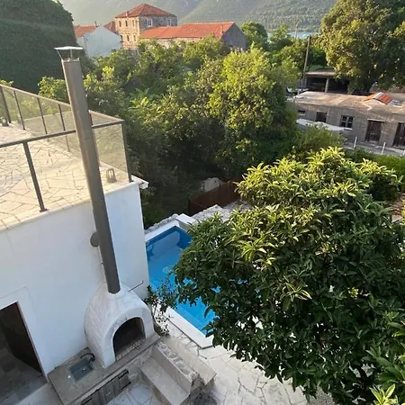 Feriehus Nespola Hodilje